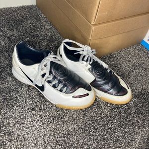 Nike Toatalninety Trainers